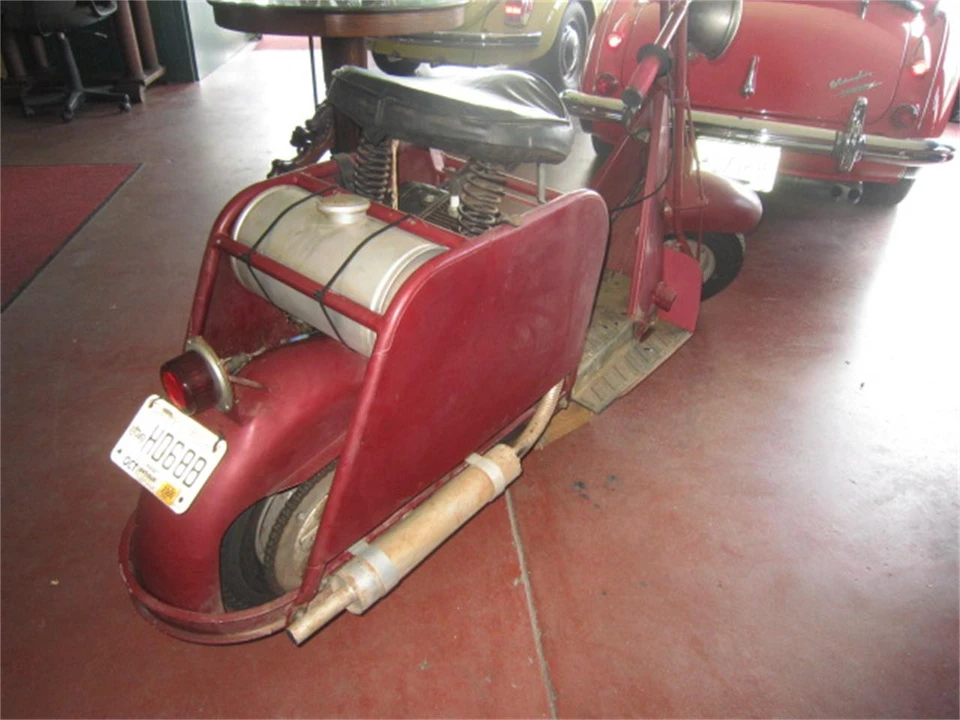 1948 Cushman - Image 2 of 4