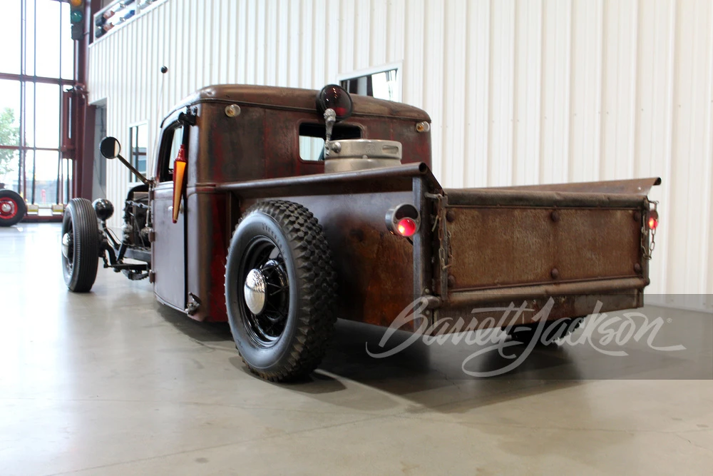 1948 Diamond T - Image 2 of 22