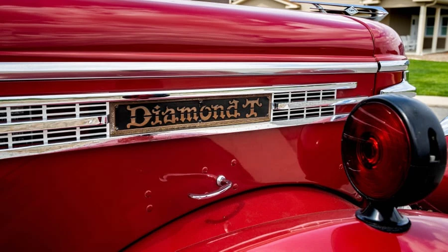 1948 Diamond T - Image 2 of 8
