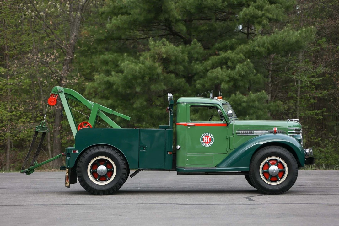 1948 Diamond T - Image 10 of 31