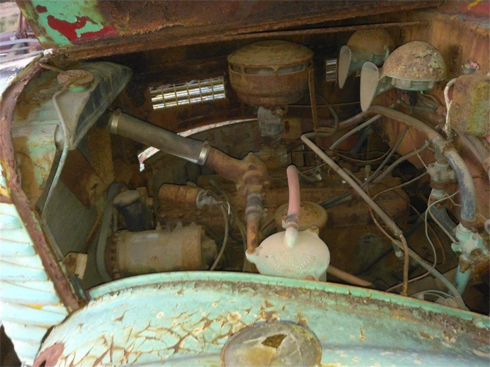 1948 Diamond T - Image 15 of 17
