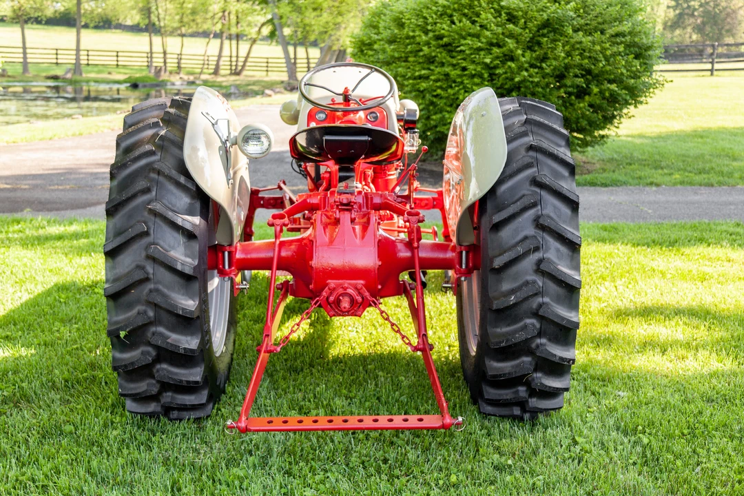 1948 Ford Tractor - Image 4 of 31