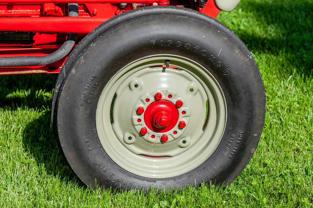1948 Ford Tractor - Image 23 of 31
