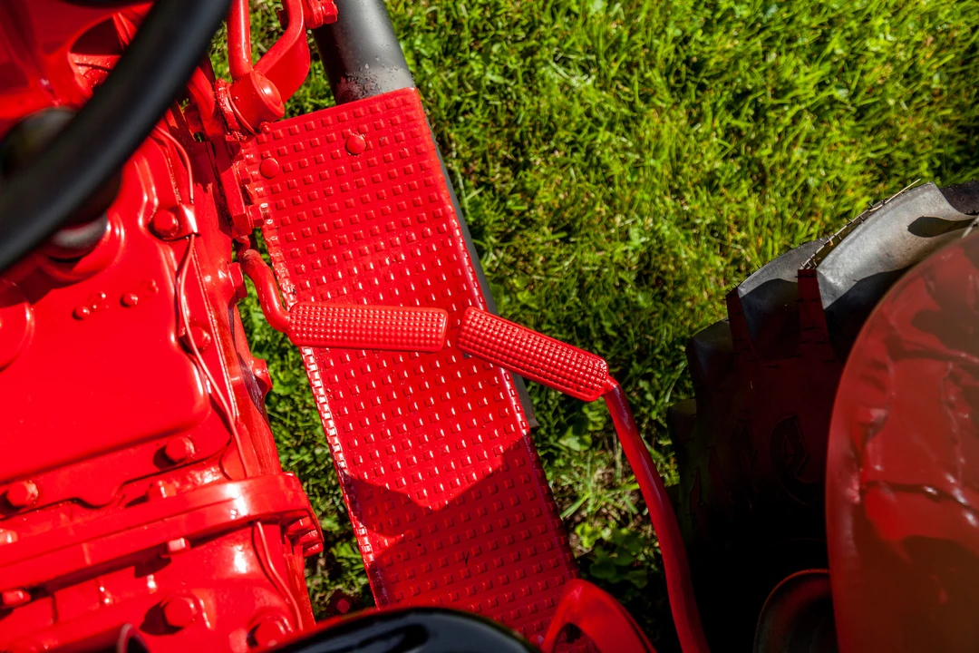 1948 Ford Tractor - Image 15 of 31