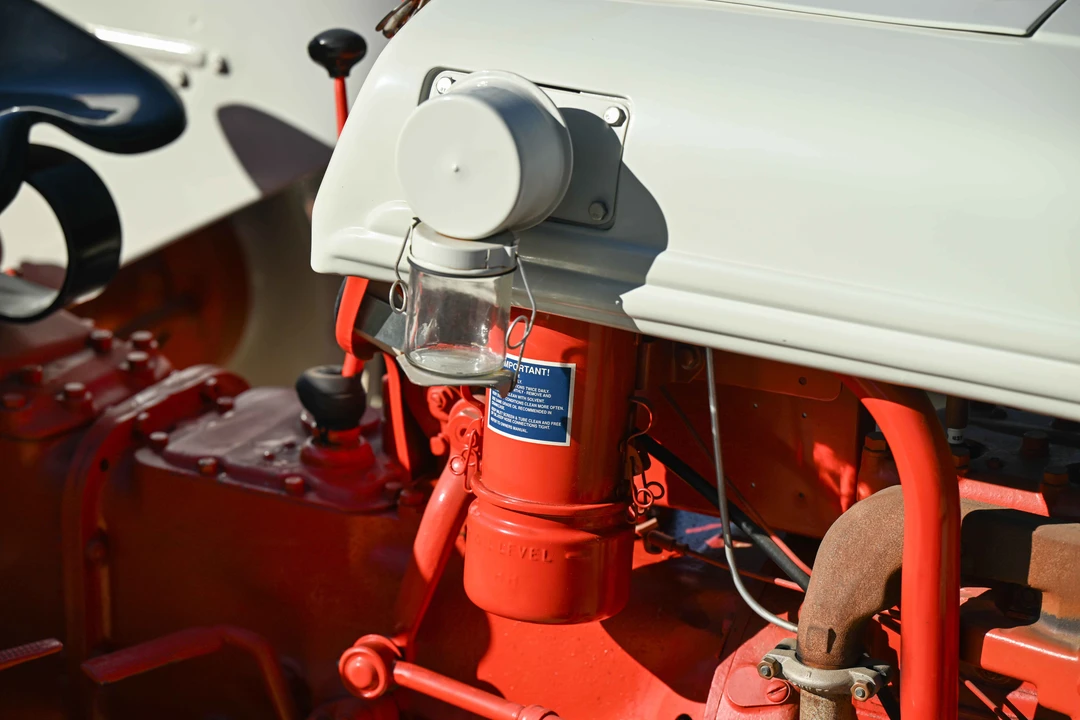 1948 Ford Tractor - Image 19 of 31