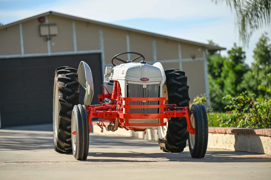 1948 Ford Tractor - Image 3 of 31