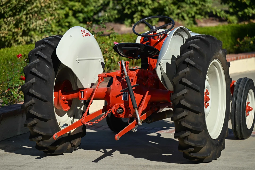 1948 Ford Tractor - Image 7 of 31
