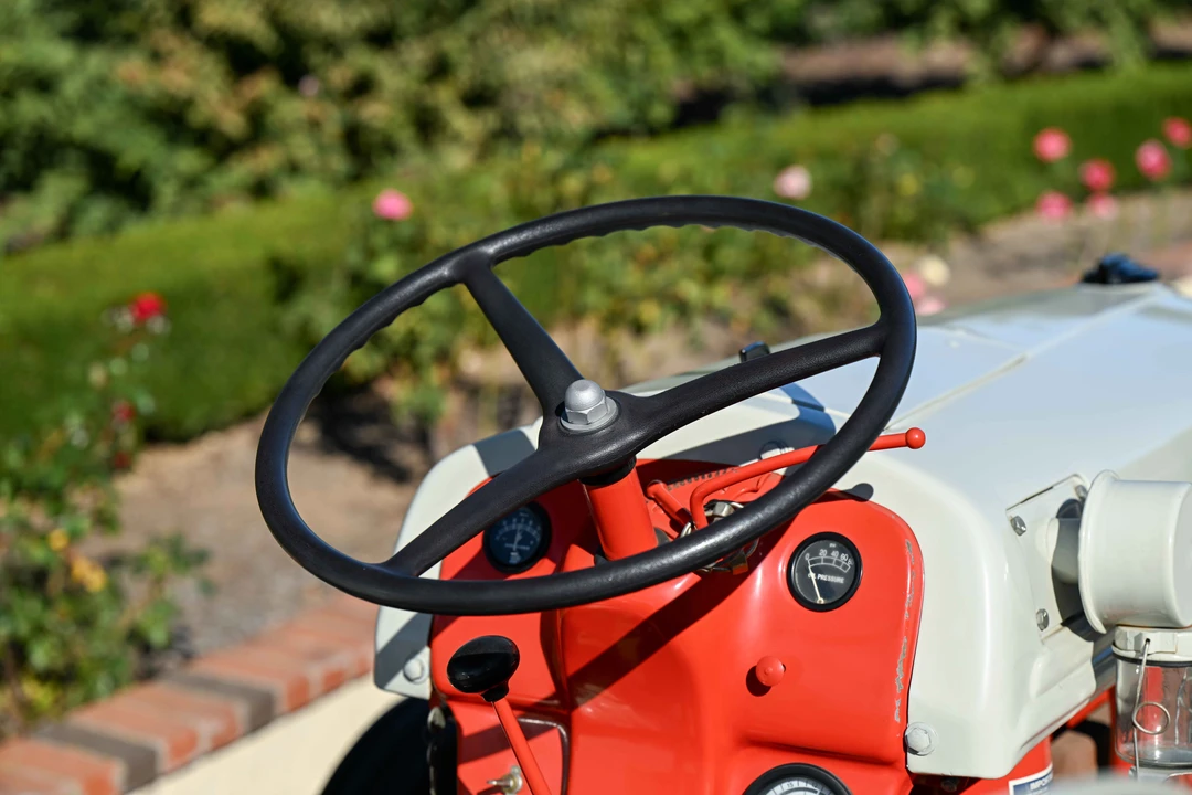 1948 Ford Tractor - Image 8 of 31