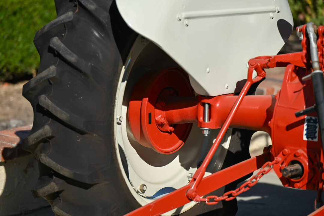 1948 Ford Tractor - Image 9 of 31
