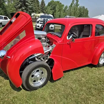 1948 Ford Anglia