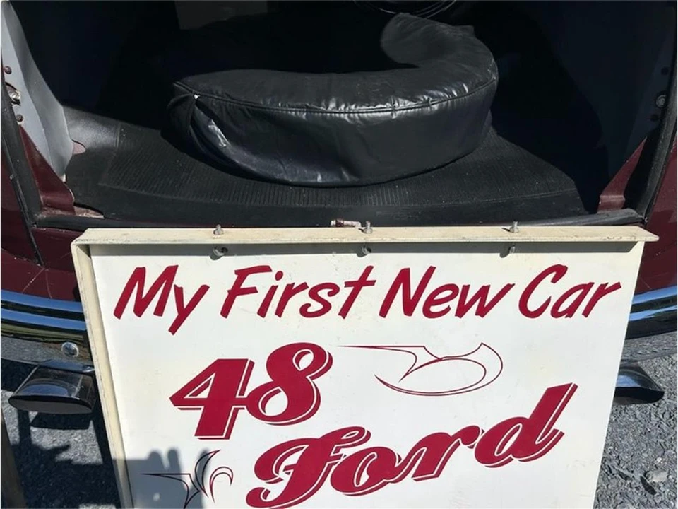 1948 Ford Standard & Deluxe & Super Deluxe - Image 15 of 17