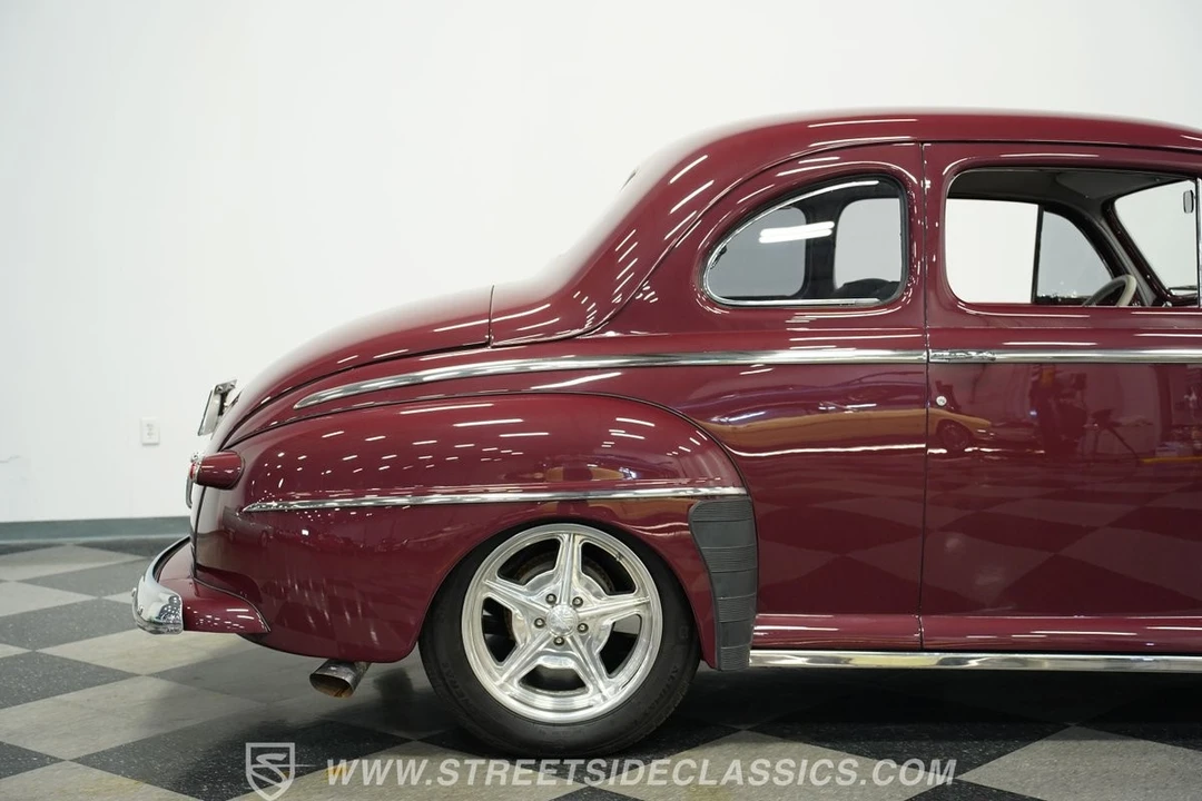 1948 Ford Standard & Deluxe & Super Deluxe - Image 29 of 31