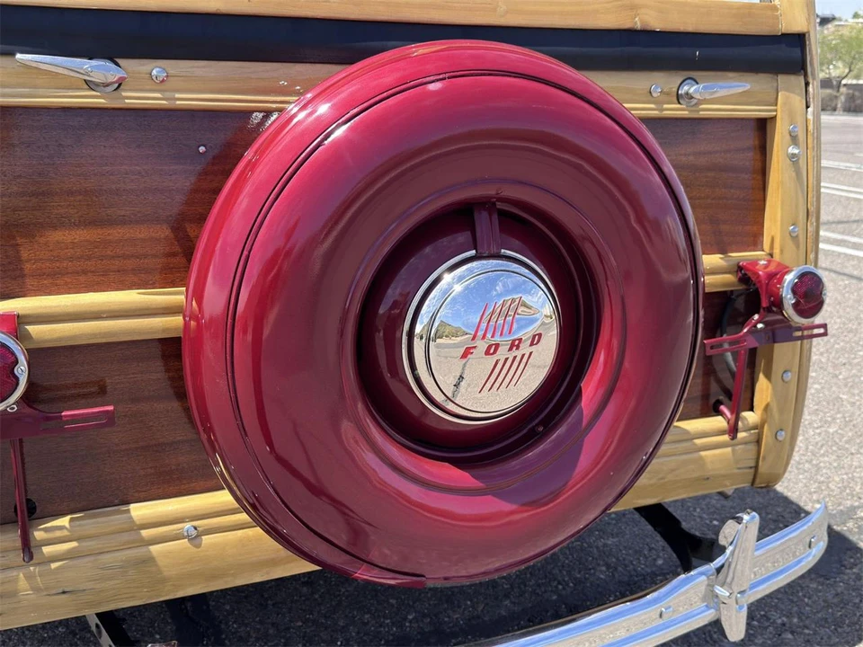 1948 Ford Standard & Deluxe & Super Deluxe - Image 24 of 31