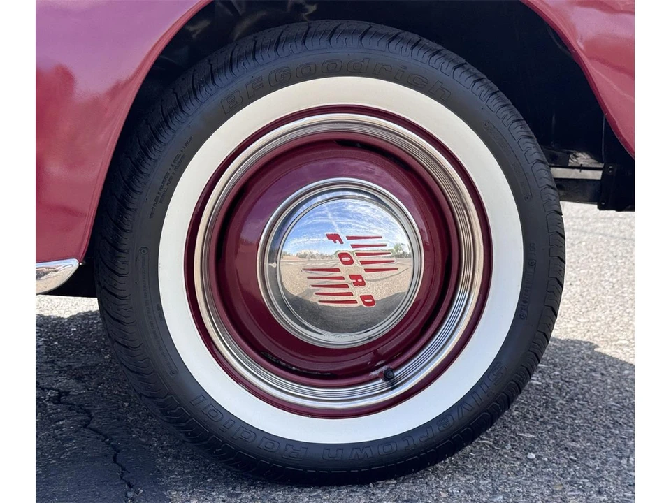 1948 Ford Standard & Deluxe & Super Deluxe - Image 30 of 31