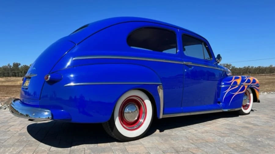 1948 Ford Standard & Deluxe & Super Deluxe - Image 13 of 16