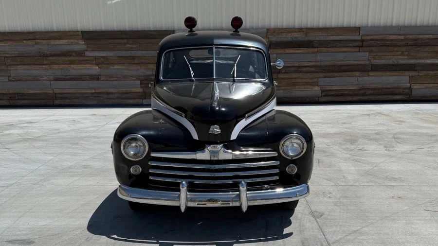 1948 Ford Standard & Deluxe & Super Deluxe - Image 4 of 16