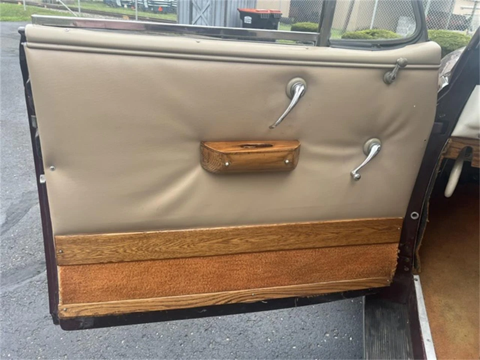 1948 Ford Standard & Deluxe & Super Deluxe - Image 10 of 16