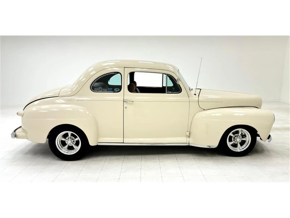 1948 Ford Standard & Deluxe & Super Deluxe - Image 6 of 31