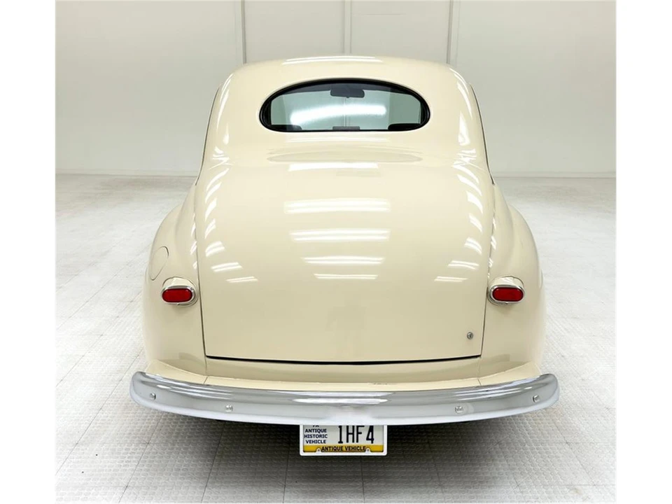 1948 Ford Standard & Deluxe & Super Deluxe - Image 4 of 31