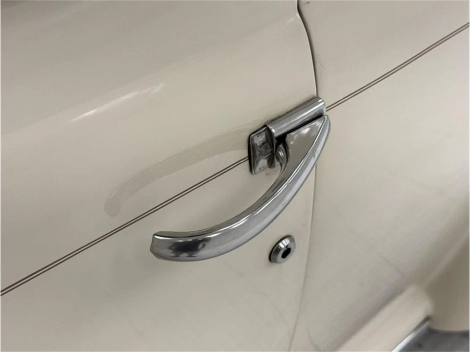 1948 Ford Standard & Deluxe & Super Deluxe - Image 15 of 31