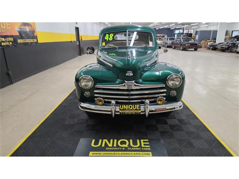 1948 Ford Standard & Deluxe & Super Deluxe - Image 2 of 31
