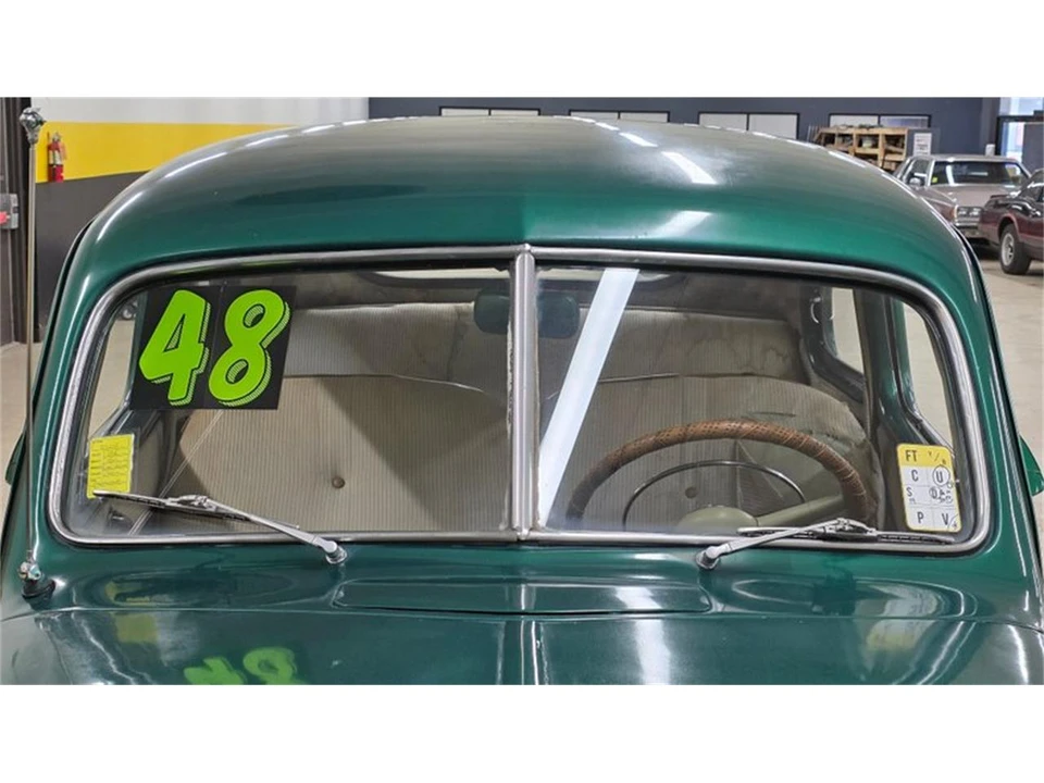 1948 Ford Standard & Deluxe & Super Deluxe - Image 14 of 31