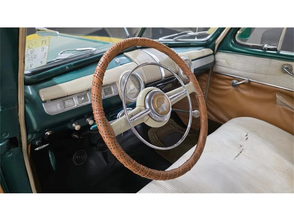 1948 Ford Standard & Deluxe & Super Deluxe - Image 29 of 31