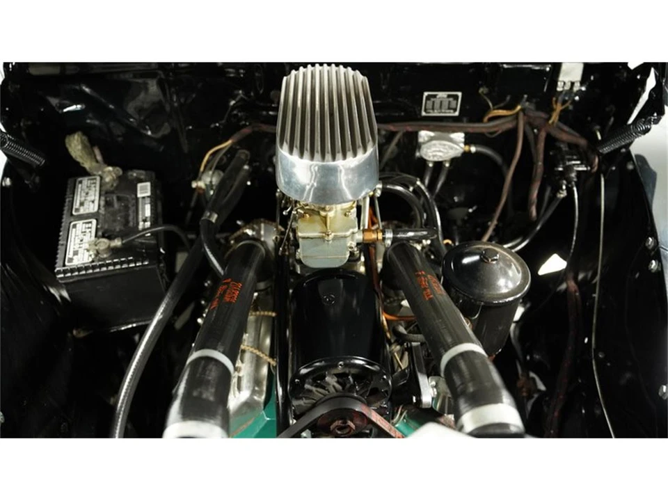 1948 Ford Standard & Deluxe & Super Deluxe - Image 3 of 31