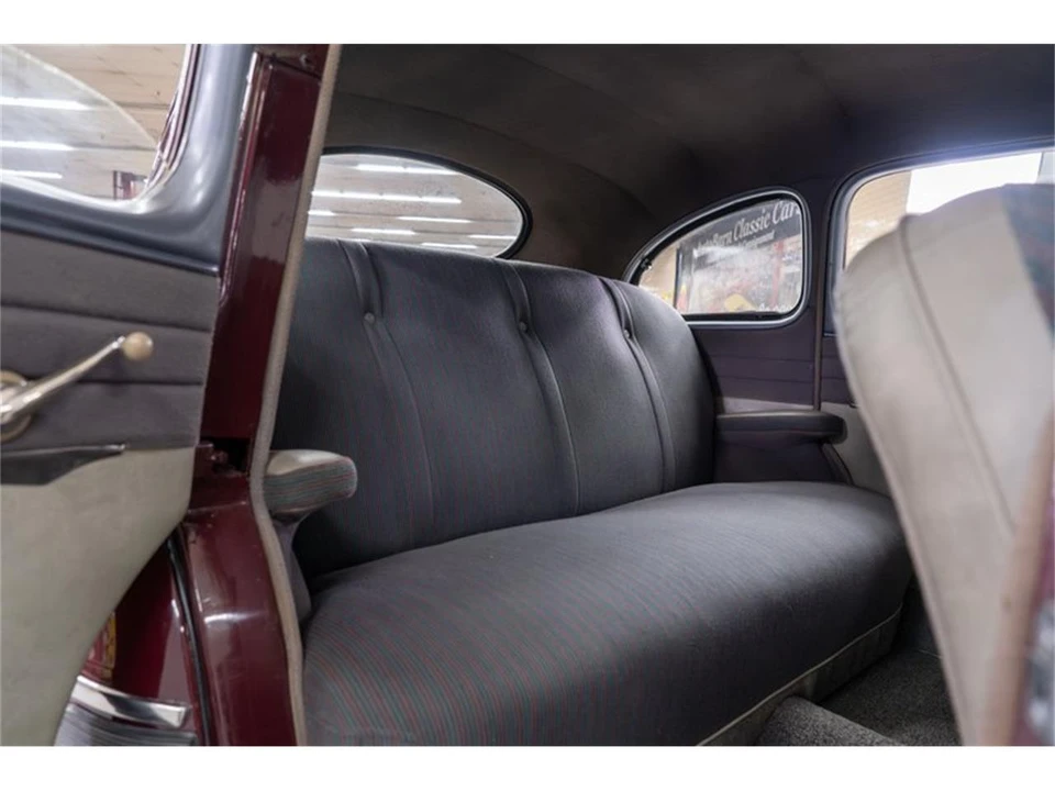 1948 Ford Standard & Deluxe & Super Deluxe - Image 24 of 31