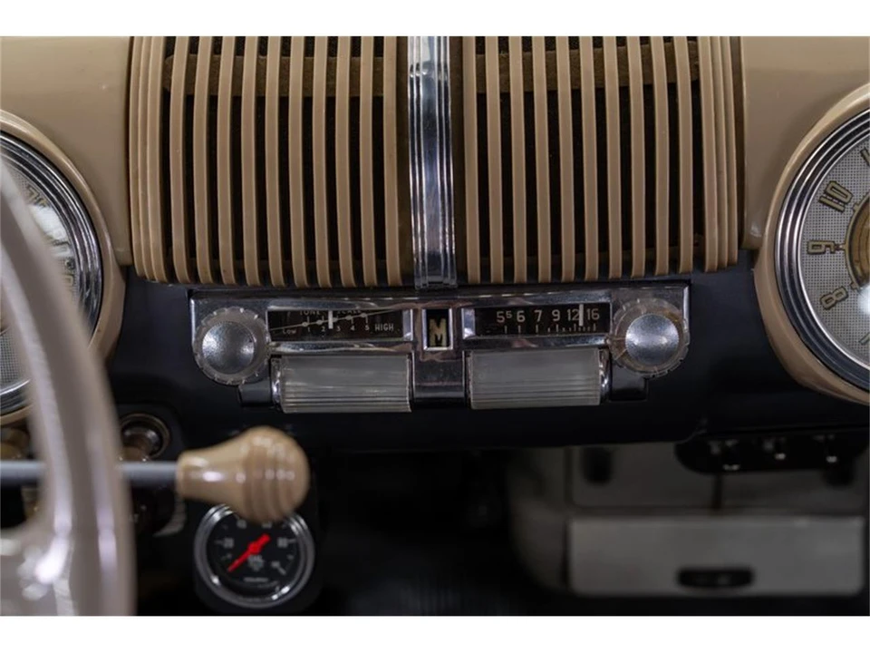 1948 Ford Standard & Deluxe & Super Deluxe - Image 15 of 31
