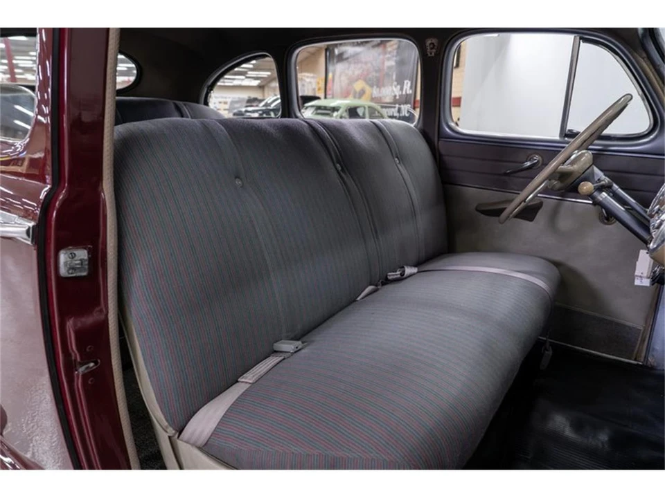 1948 Ford Standard & Deluxe & Super Deluxe - Image 23 of 31