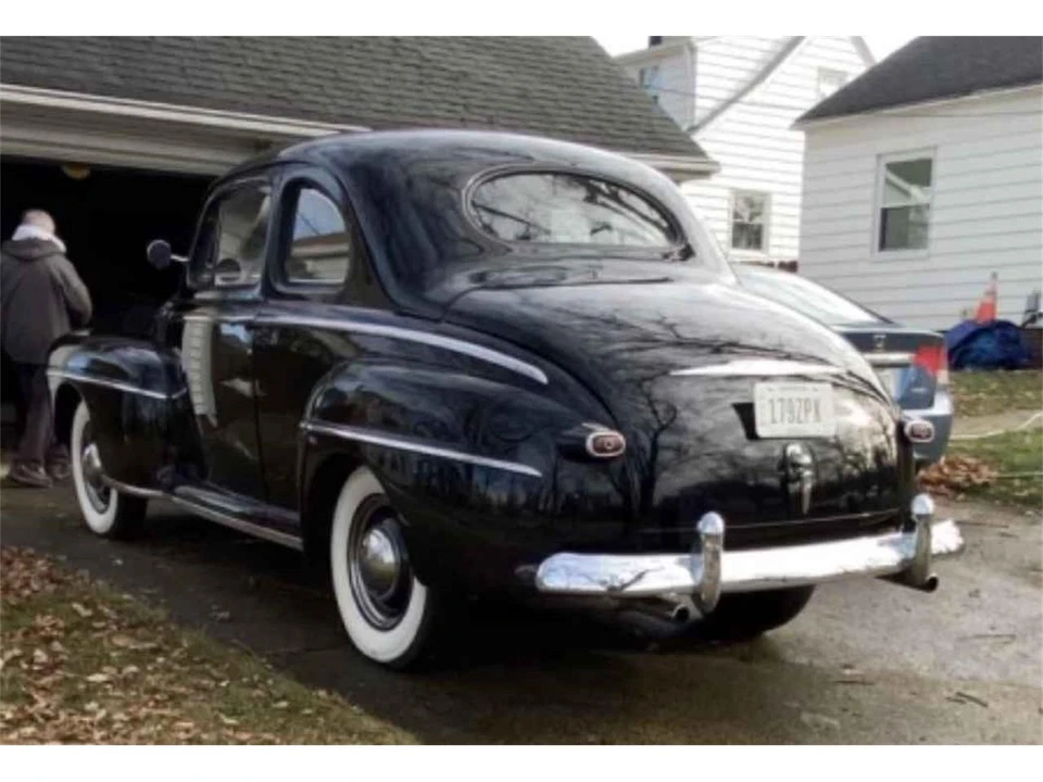 1948 Ford Standard & Deluxe & Super Deluxe - Image 3 of 19