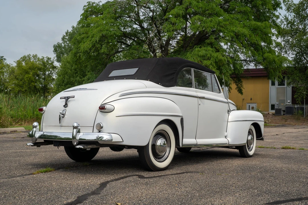 1948 Ford Standard & Deluxe & Super Deluxe - Image 9 of 31