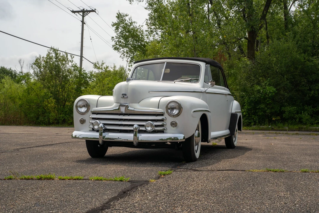 1948 Ford Standard & Deluxe & Super Deluxe - Image 2 of 31