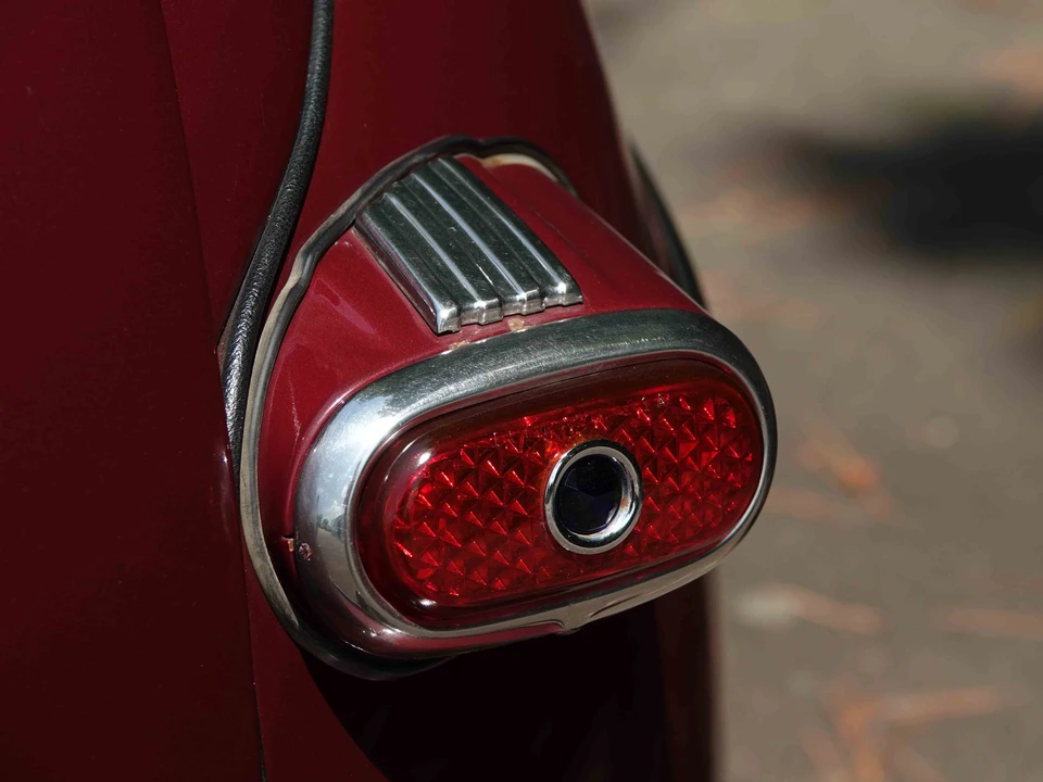 1948 Ford Standard & Deluxe & Super Deluxe - Image 29 of 31