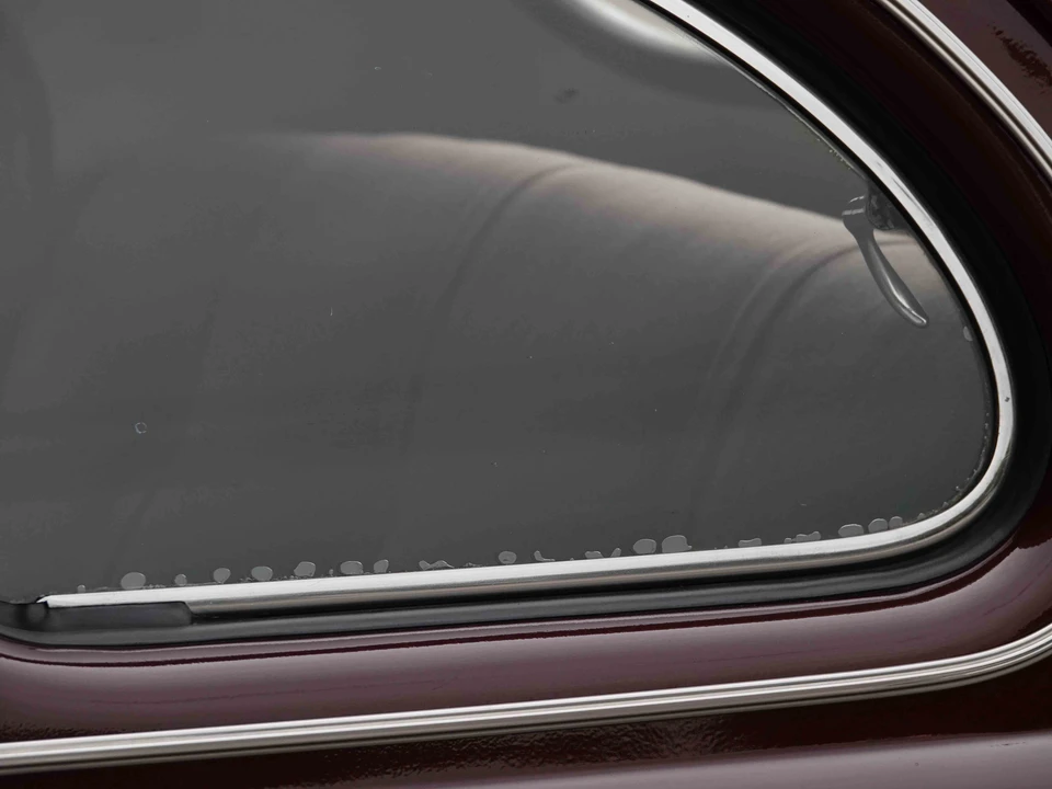 1948 Ford Standard & Deluxe & Super Deluxe - Image 25 of 31