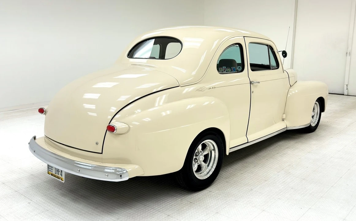 1948 Ford Standard & Deluxe & Super Deluxe - Image 5 of 31