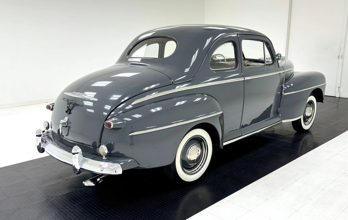 1948 Ford Standard & Deluxe & Super Deluxe - Image 5 of 12