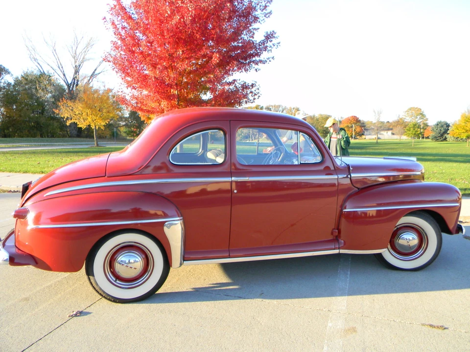 1948 Ford Standard & Deluxe & Super Deluxe - Image 10 of 31
