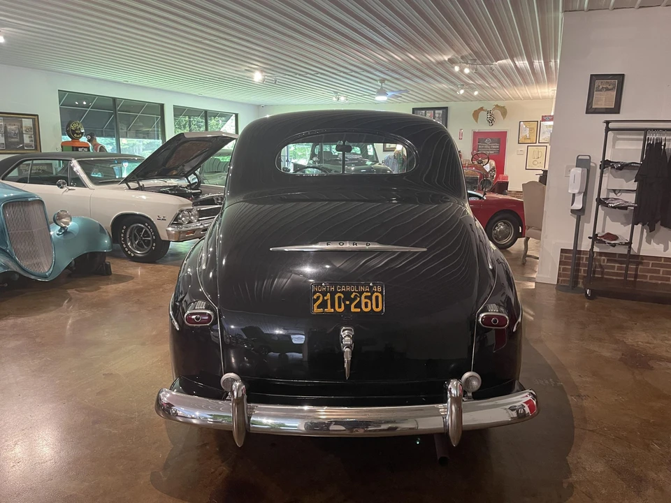 1948 Ford Standard & Deluxe & Super Deluxe - Image 11 of 31