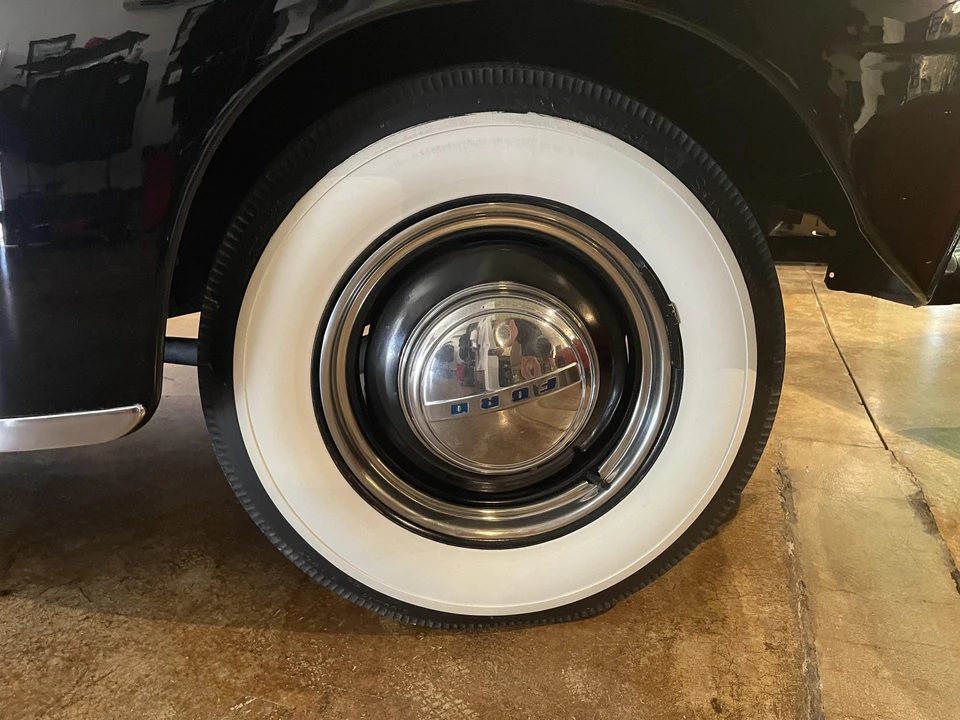 1948 Ford Standard & Deluxe & Super Deluxe - Image 16 of 31