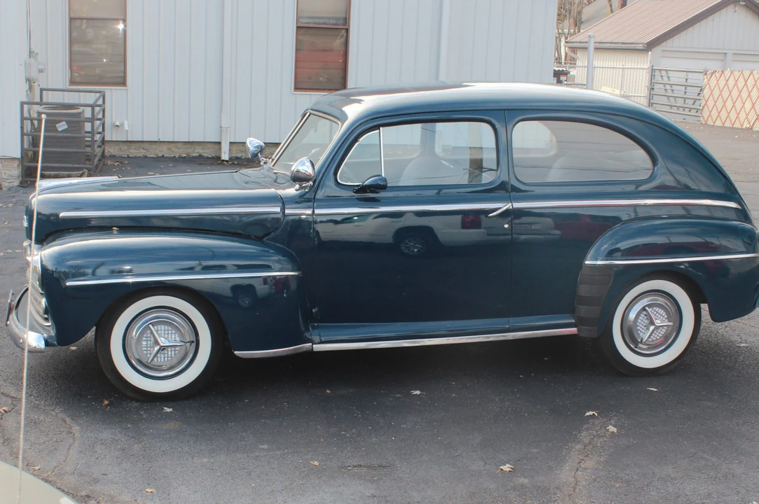 1948 Ford Standard & Deluxe & Super Deluxe - Image 6 of 31