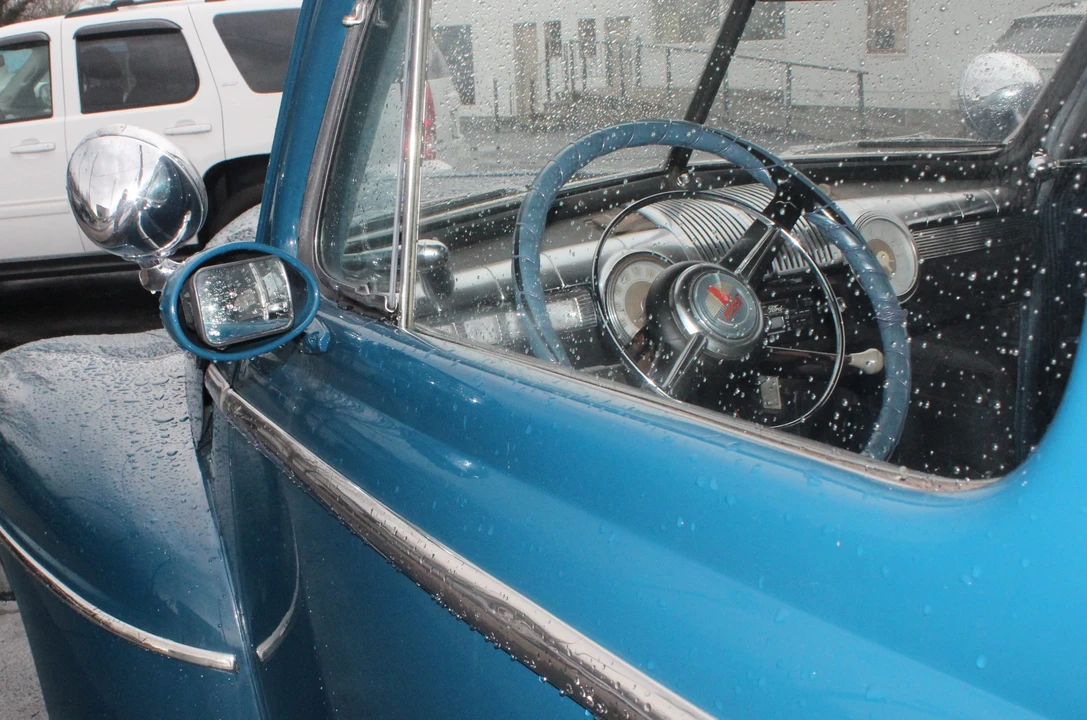 1948 Ford Standard & Deluxe & Super Deluxe - Image 25 of 31