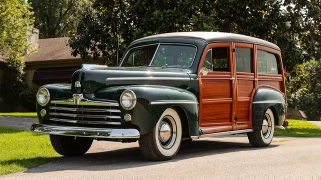 1948 Ford Super Deluxe Woody Wagon