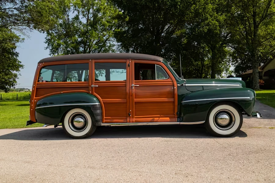 1948 Ford Standard & Deluxe & Super Deluxe - Image 2 of 31