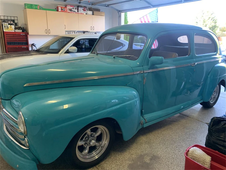 1948 Ford Standard & Deluxe & Super Deluxe - Image 2 of 12