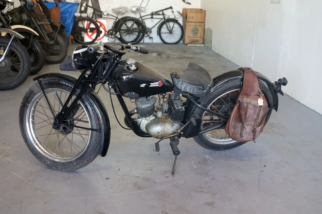 1948 Harley-Davidson Small Twin Flathead - Image 15 of 15