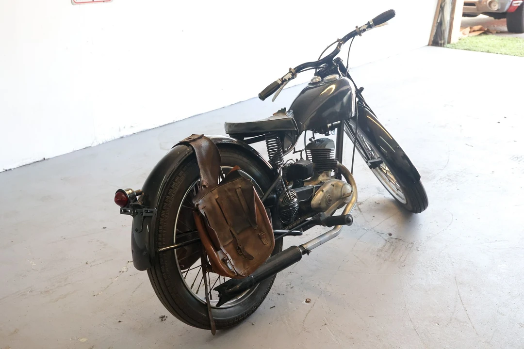 1948 Harley-Davidson Small Twin Flathead - Image 2 of 15