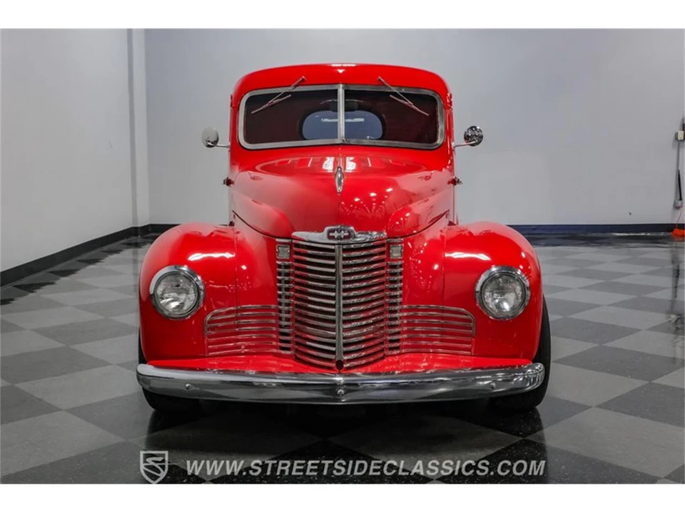 1948 International - Image 18 of 31
