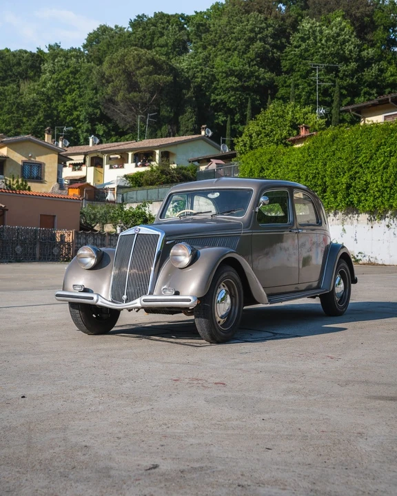 1948 Lancia - Image 2 of 30